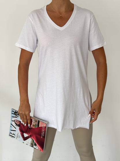 Essential Comfort: The Ultimate Best-Selling Tee - V Neck