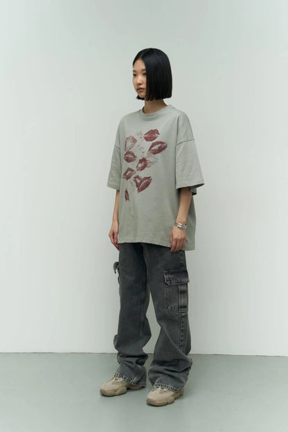 Chic Kisses: The Lip Print Oversized Tee